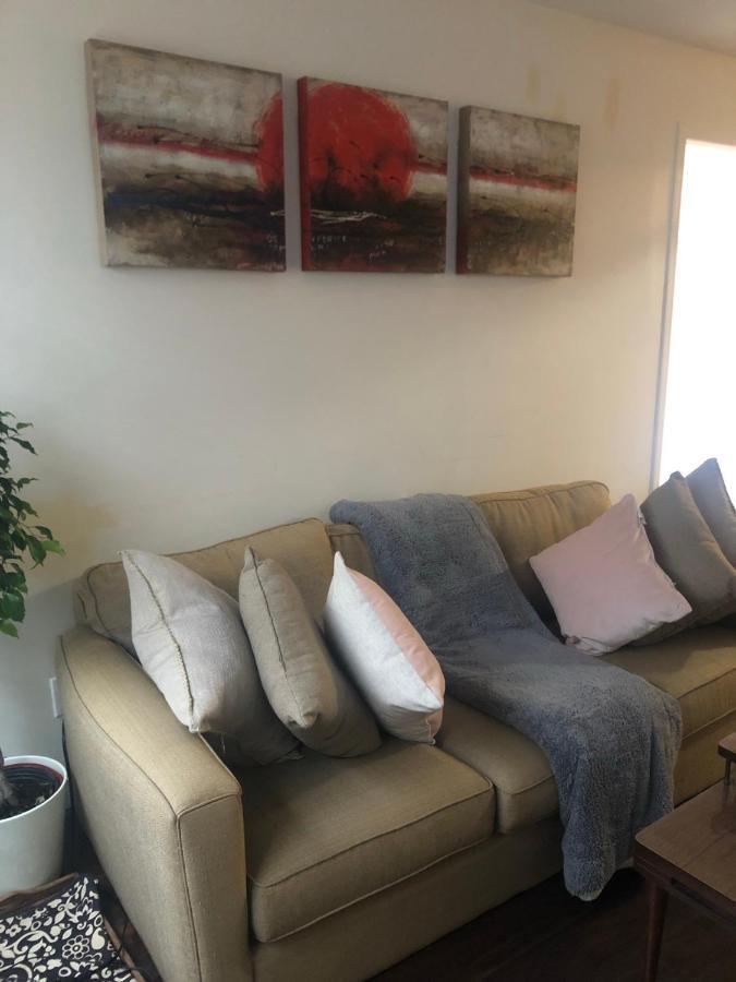 Quiet-Comfy 3 Bedroom Home On A Tree Lined Street In Kits Vancouver Dış mekan fotoğraf
