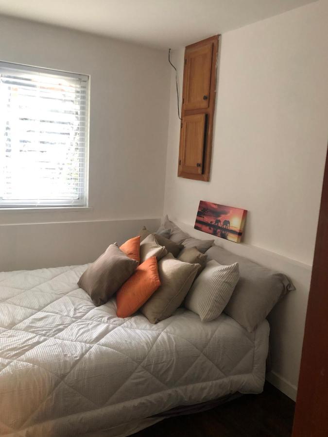 Quiet-Comfy 3 Bedroom Home On A Tree Lined Street In Kits Vancouver Dış mekan fotoğraf